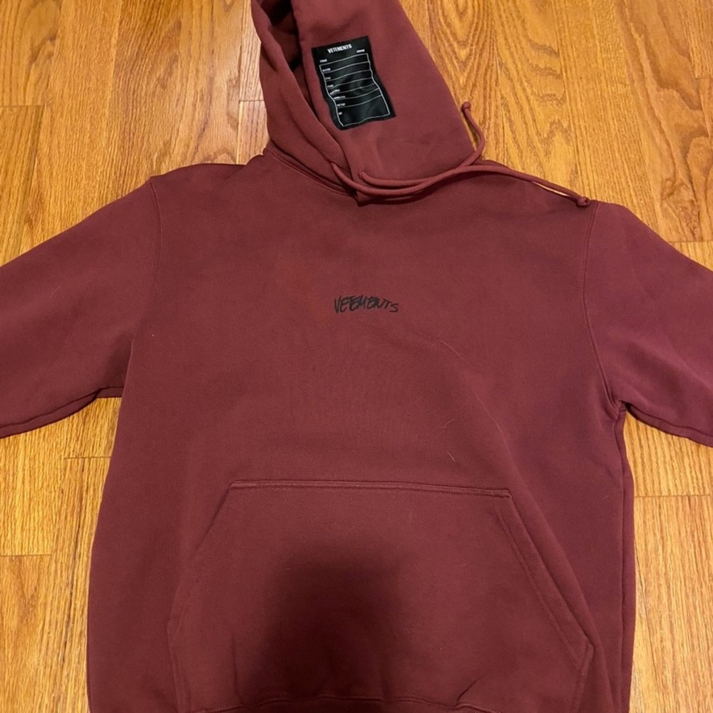 Vetements Logo Label Hoodie - Picture 3 of 6